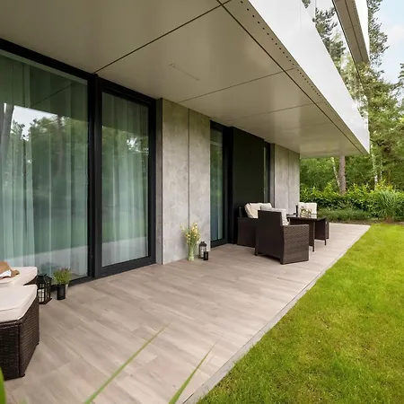 Stylish With Parking Shellter Renters Prestige شقة روغوفو
